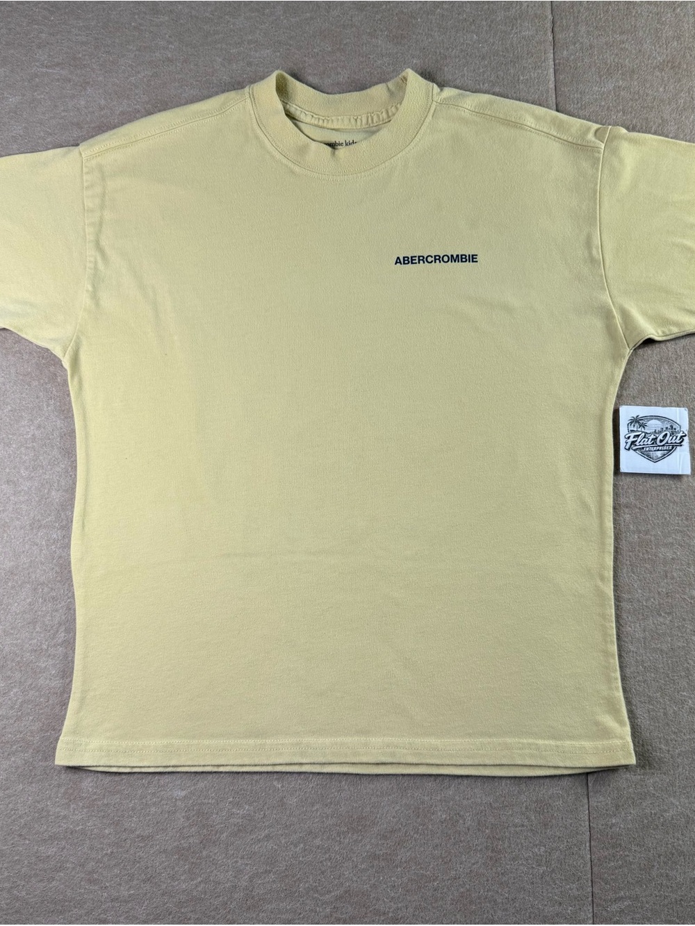 Abercrombie Kids "Room Service" Graphic Tee — Yellow, Size 13/14